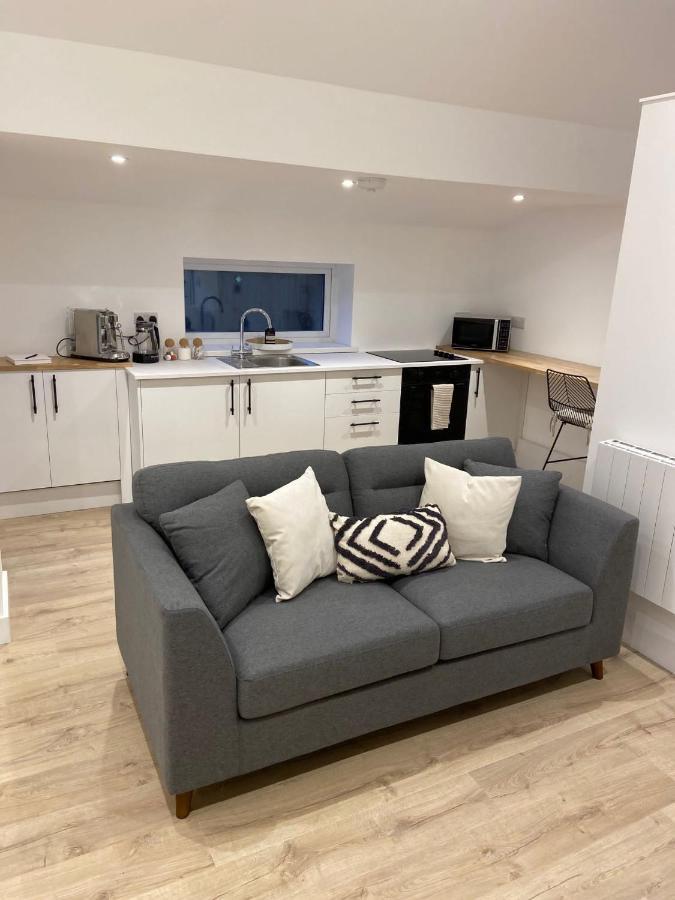 The Lodge Hideaway In Cowes Gurnard 外观 照片